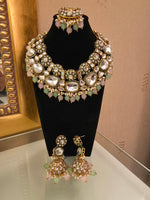 Load image into Gallery viewer, Kundan Set in Pink and Green