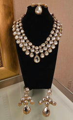 Load image into Gallery viewer, White Kundan Set