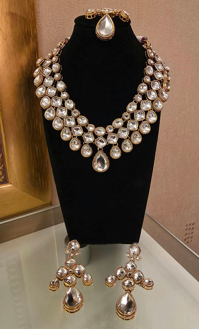 White Kundan Set